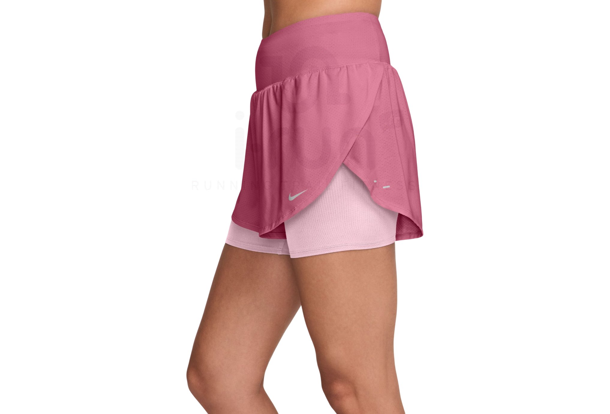 Nike pantal�n corto Tempo Flow 2 en 1