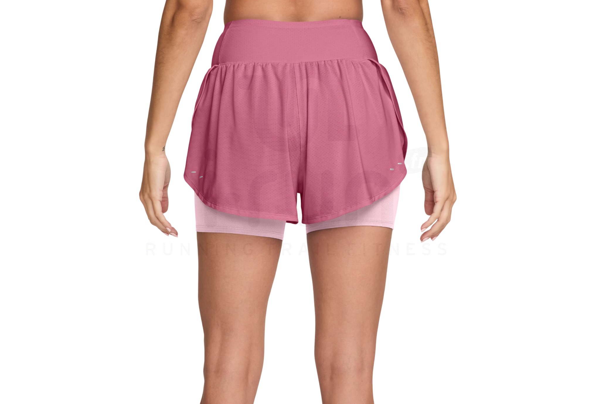 Nike pantal�n corto Tempo Flow 2 en 1