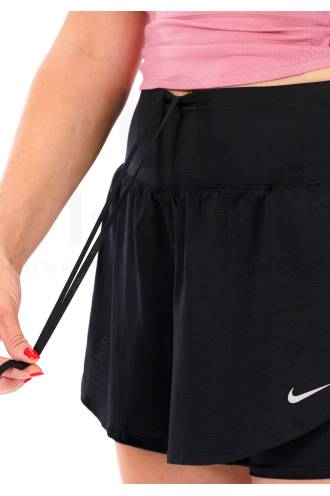 Nike Tempo Flow 2 en 1 