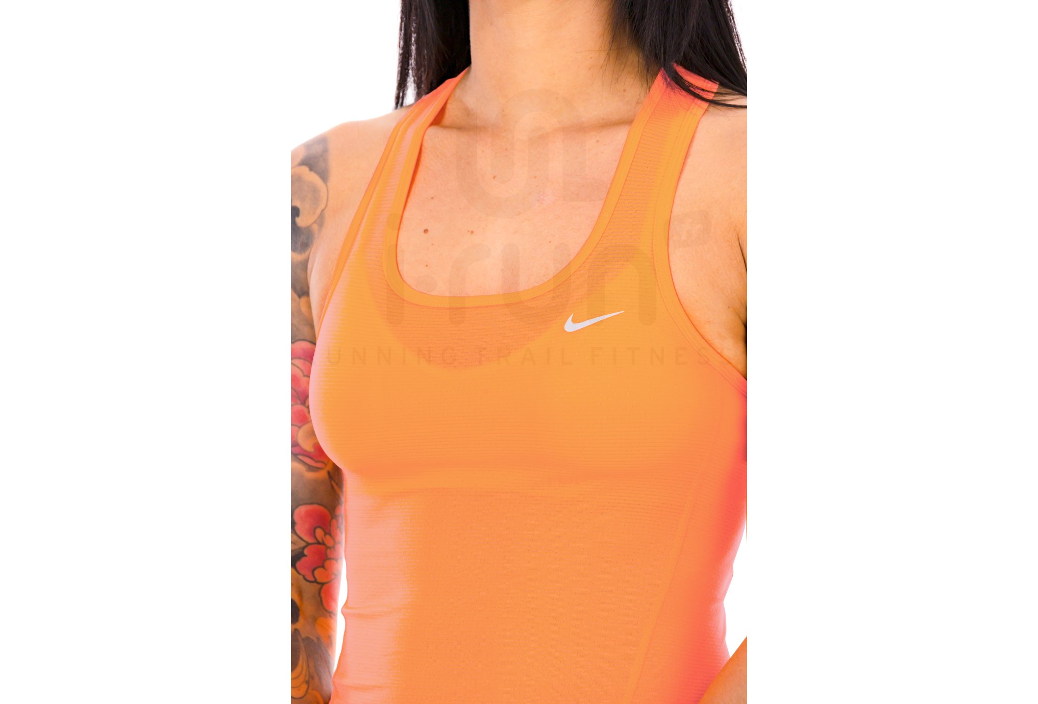 Nike Tempo Mesh