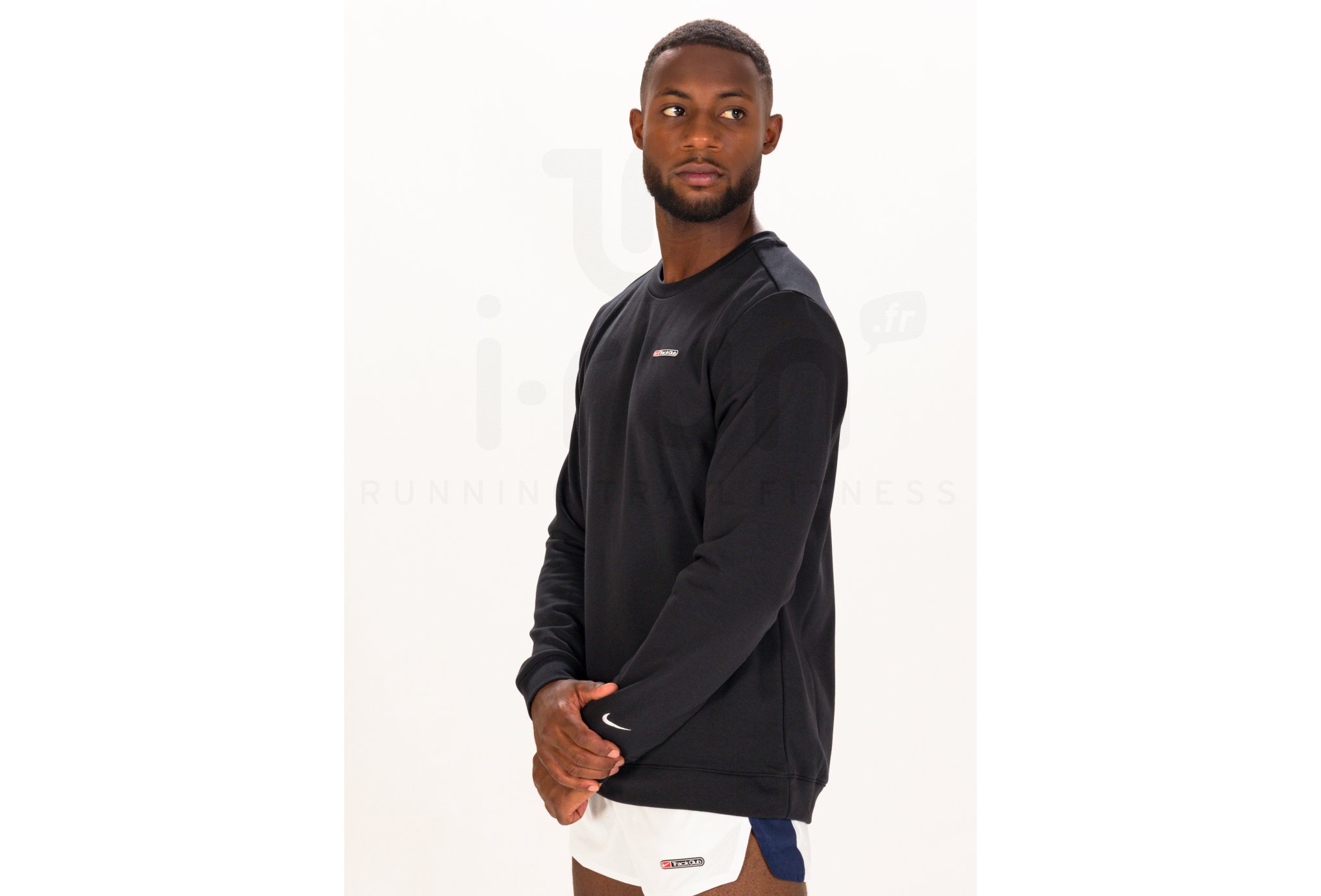 Nike Track Club M