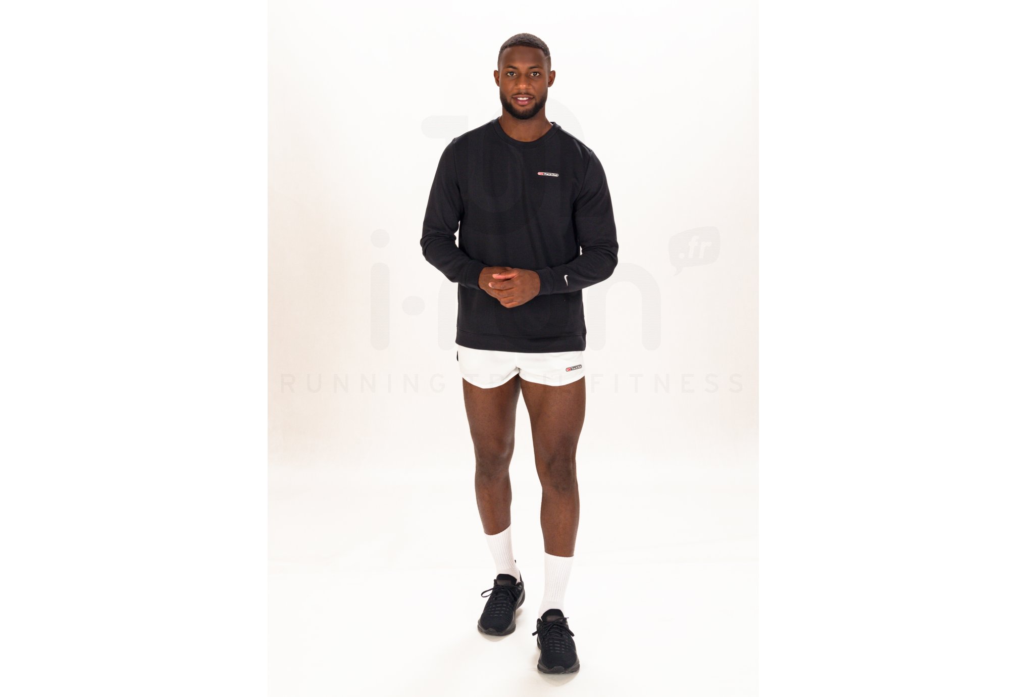 Nike Track Club M