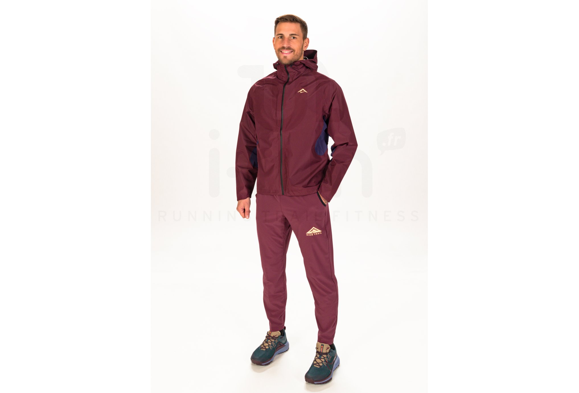 Nike Trail Cosmic Peaks Gore-Tex M special offer | Men Clothing Nike Trail Cosmic Peaks Gore-Tex M special offer | Men Clothing