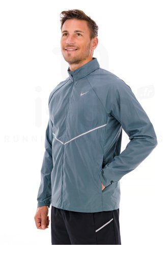 Nike UV Repel Miler 