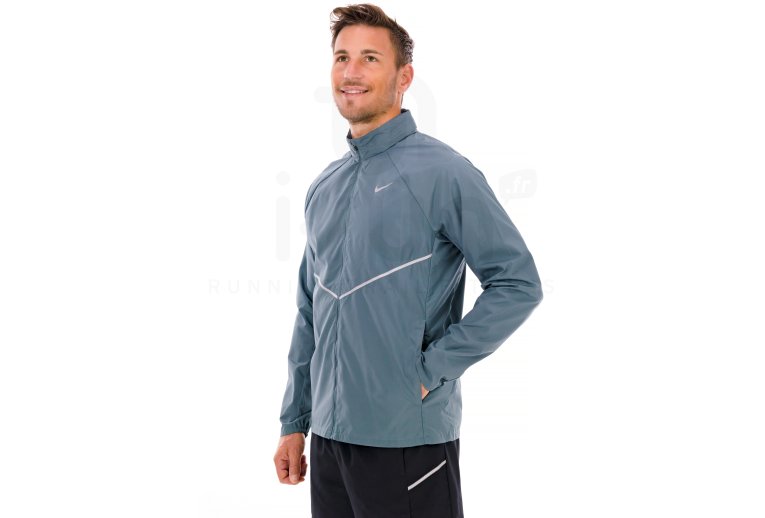 Nike UV Repel Miler