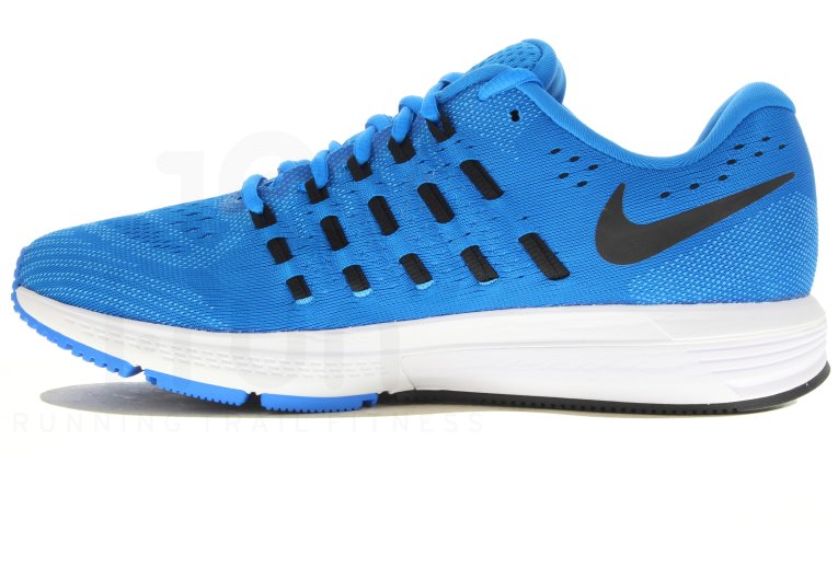 Nike Vomero 11