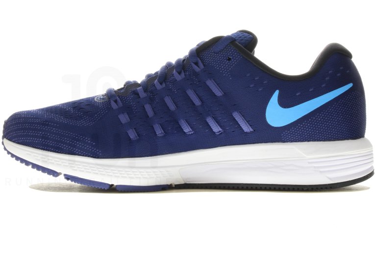 Nike Vomero 11