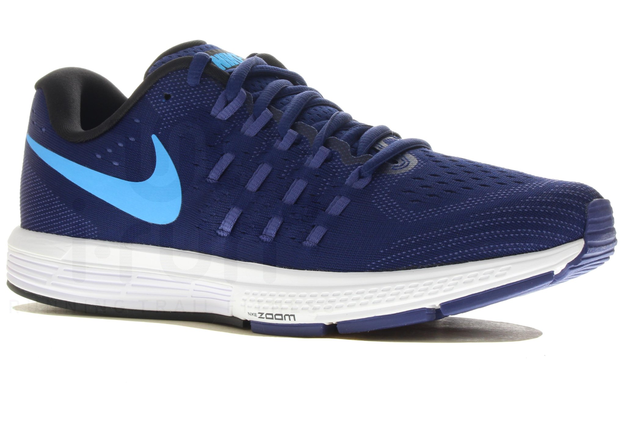 Nike Vomero 11