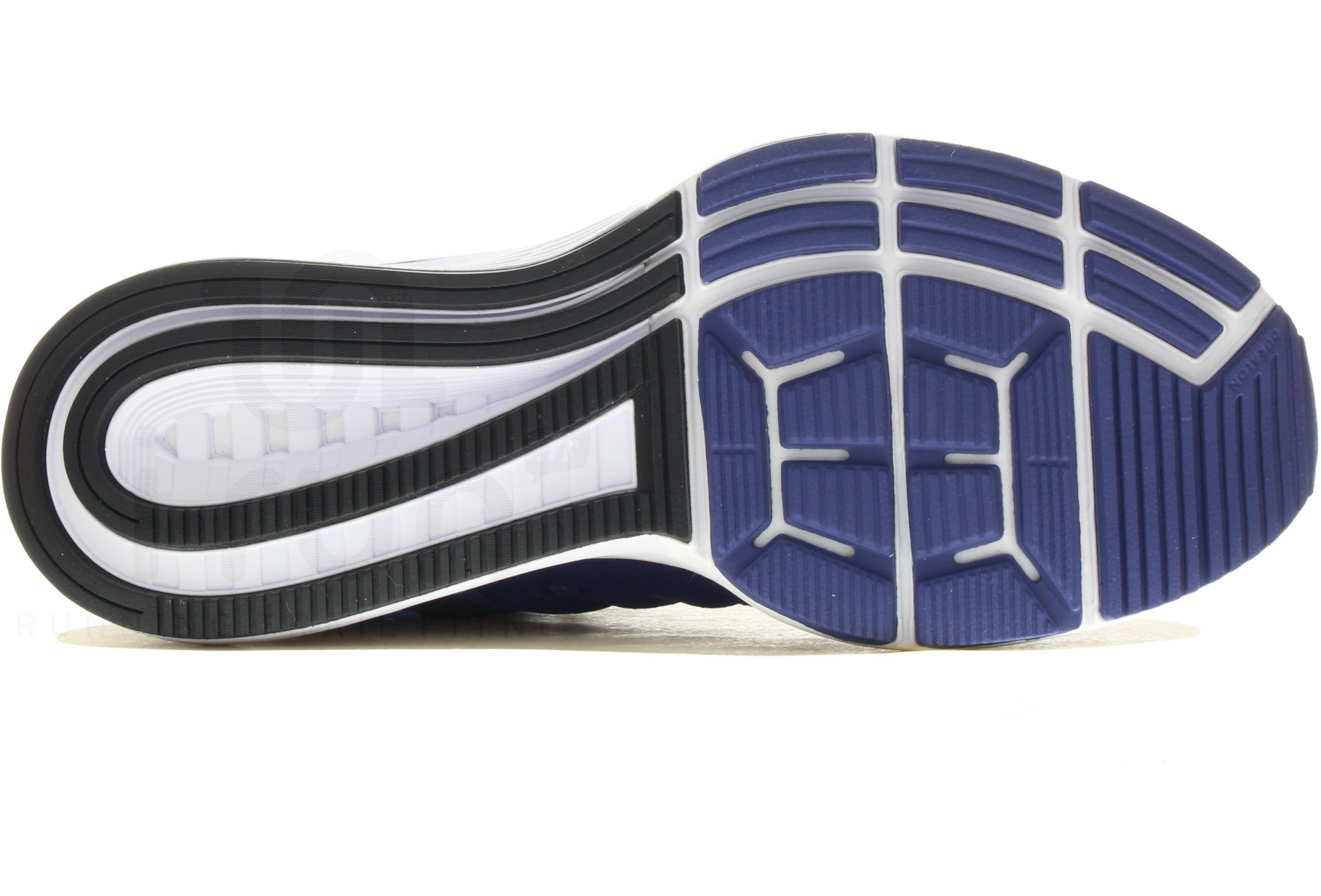 Nike Vomero 11
