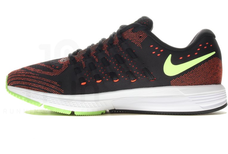 Nike Vomero 11