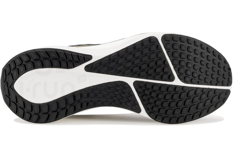 Nike Vomero 17