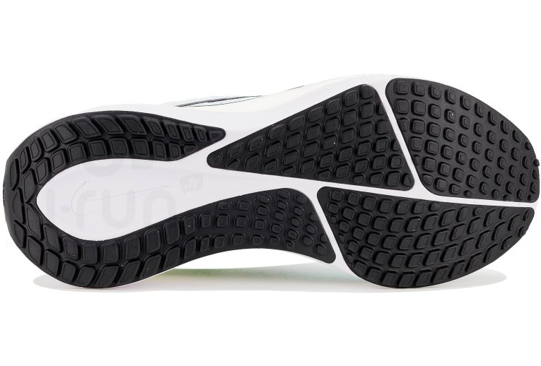Nike Vomero 17