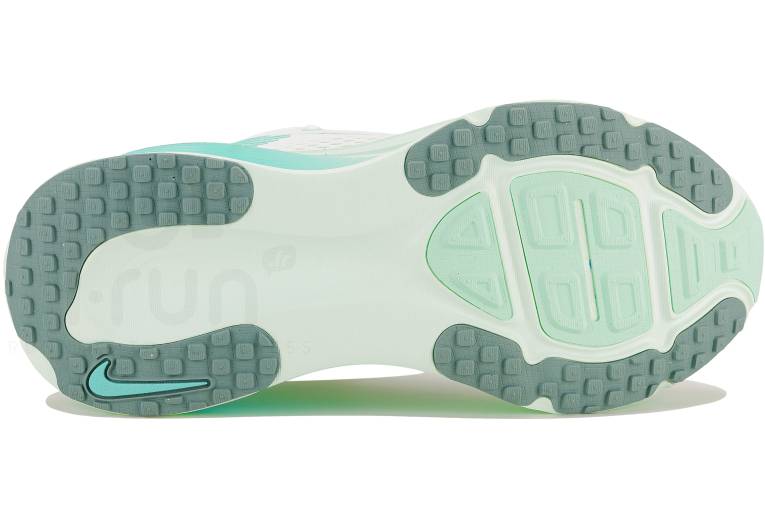 Nike Vomero 18 