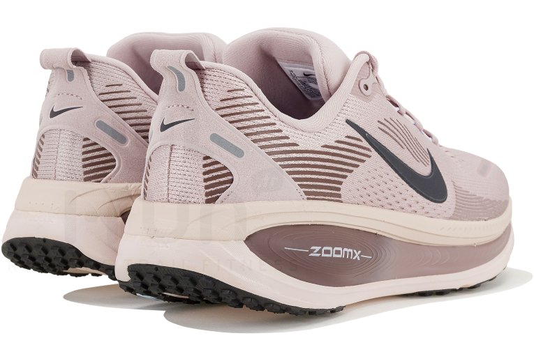 Nike Vomero 18 