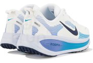 Nike Vomero 18