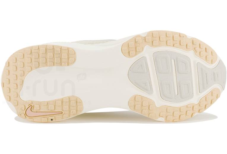 Nike Vomero 18 