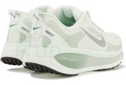 Nike Vomero 18 Match A Mile