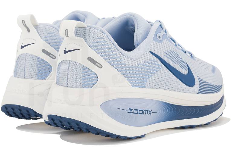 Nike Vomero 18 
