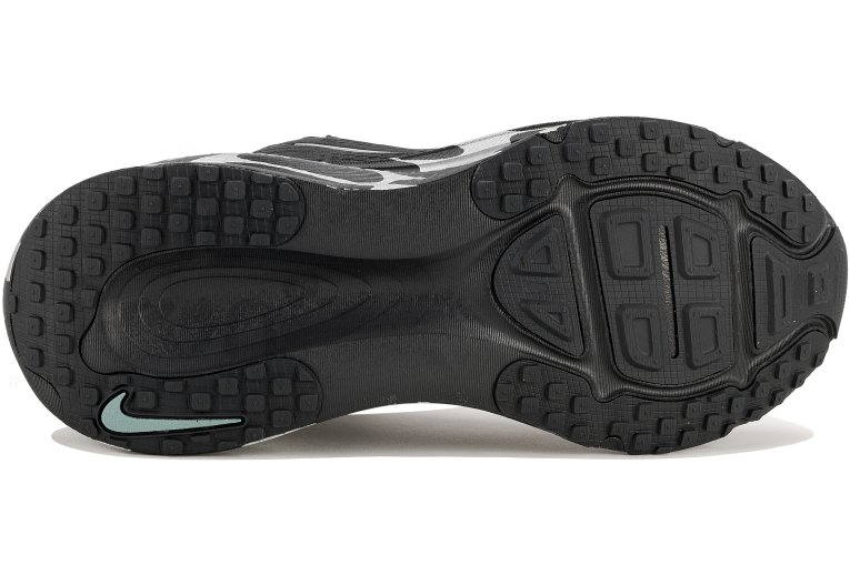 Nike Vomero 18