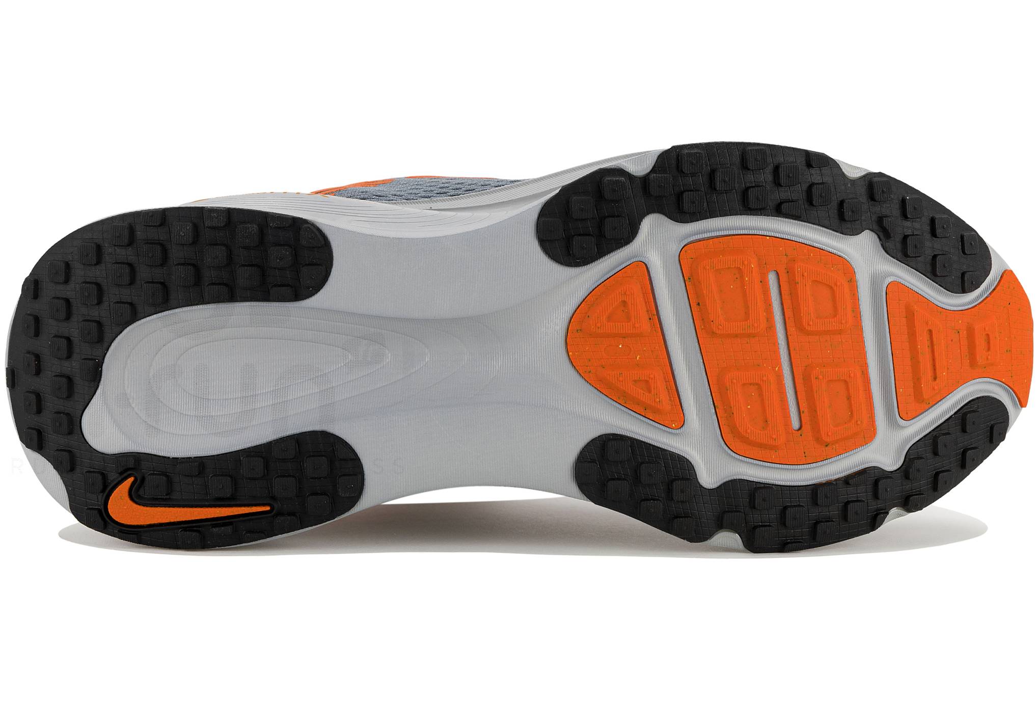 Nike Vomero 18