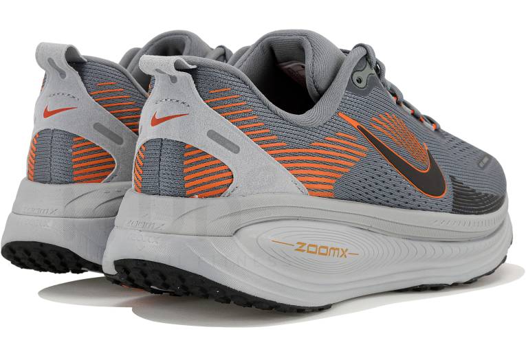 Nike Vomero 18