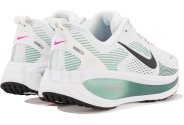 Nike Vomero 18