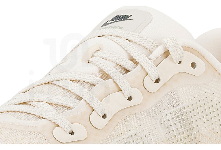 Nike Vomero Premium 