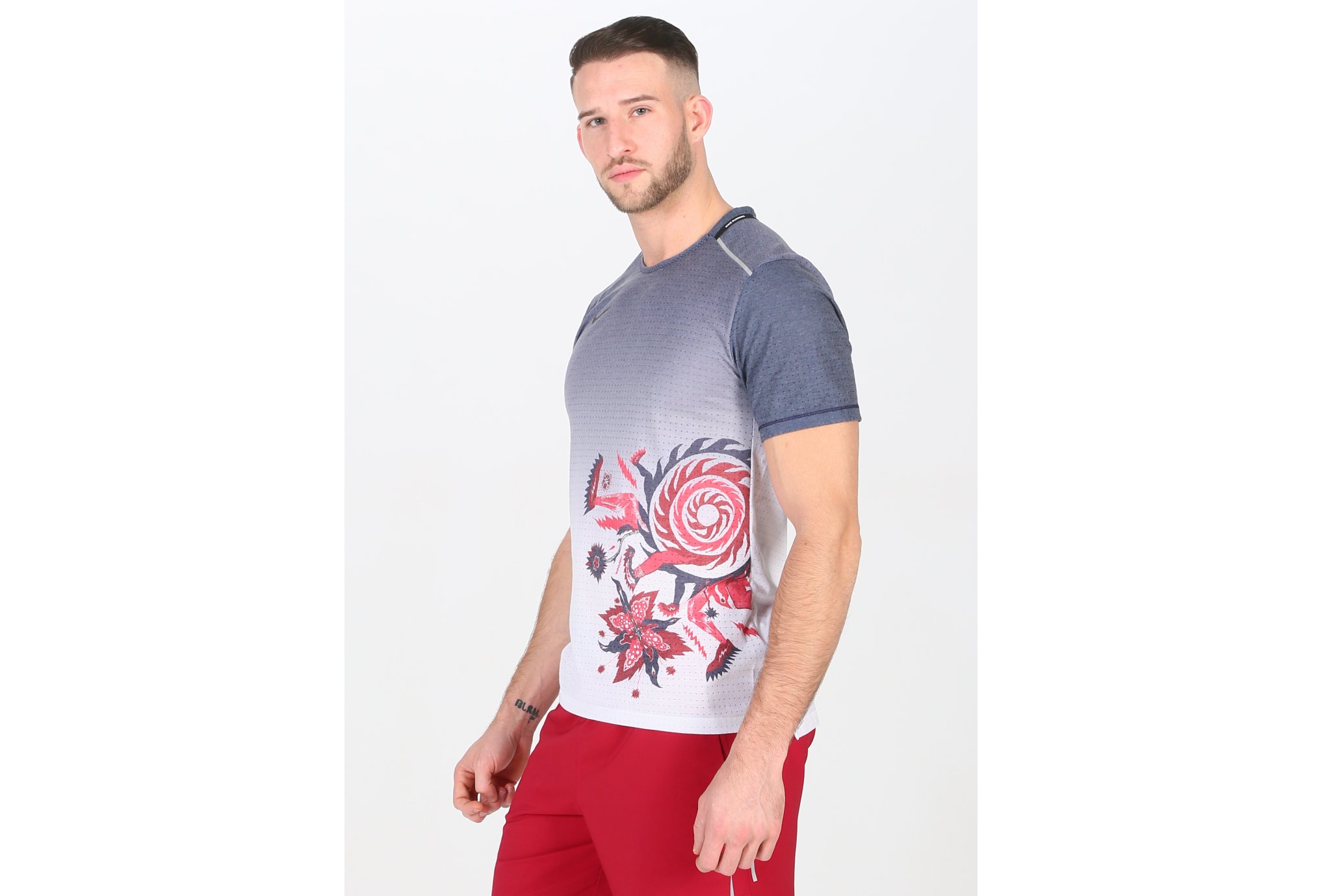 Nike camiseta manga corta Wild Run Rise 365