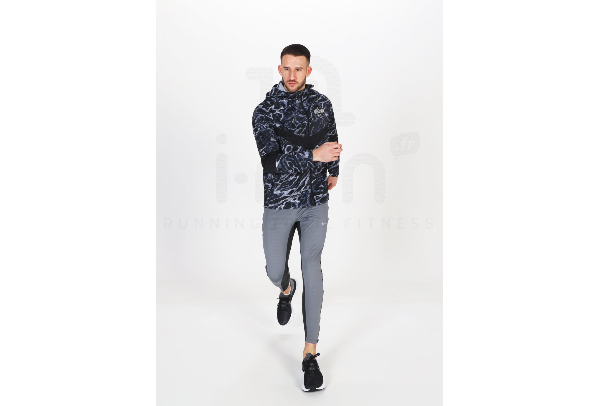 Nike Windrunner Wild Run Herren