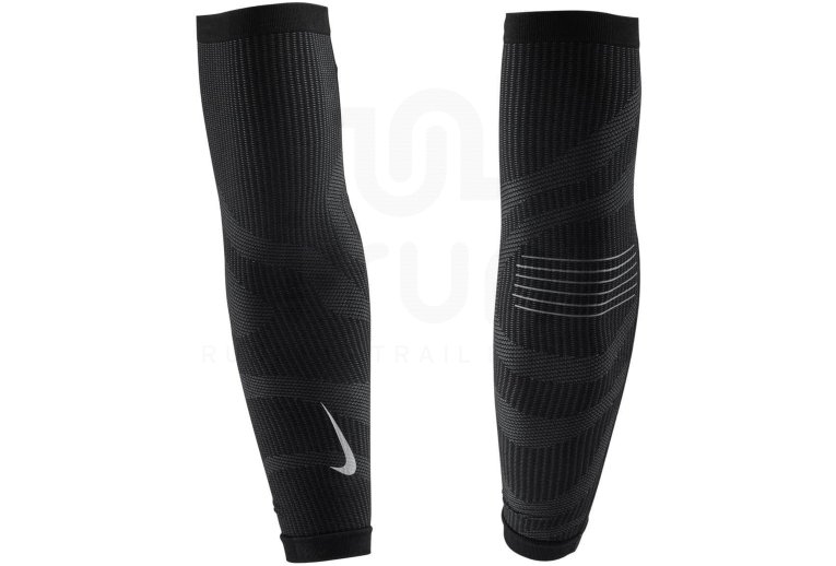 Nike Zoned Knit