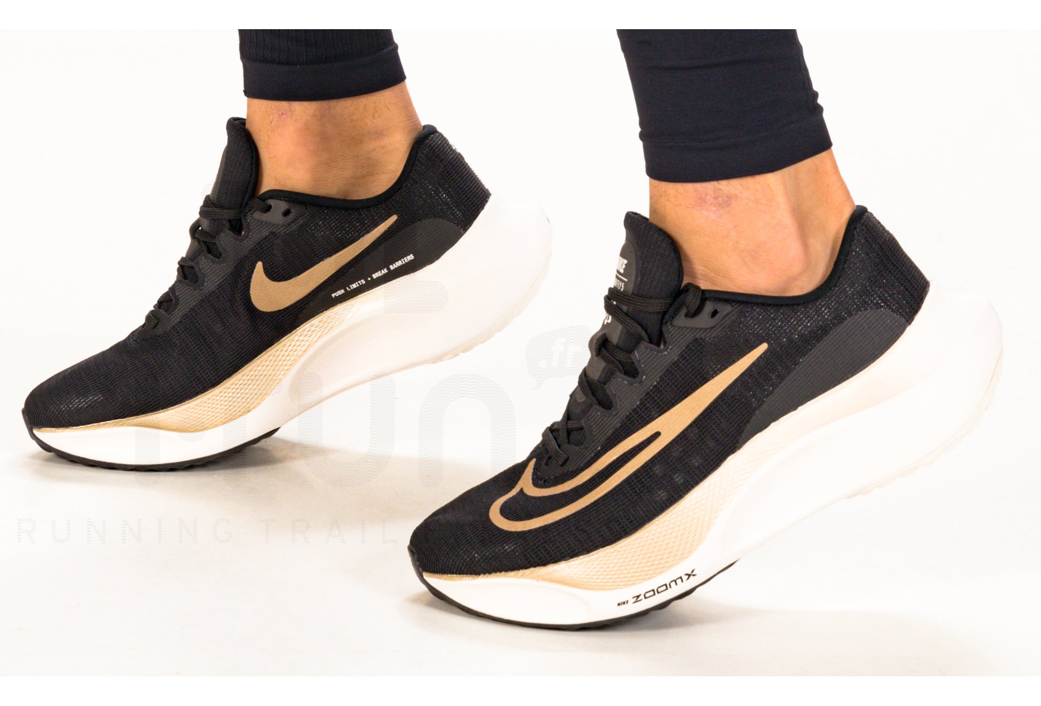 Nike Zoom Fly 5 M