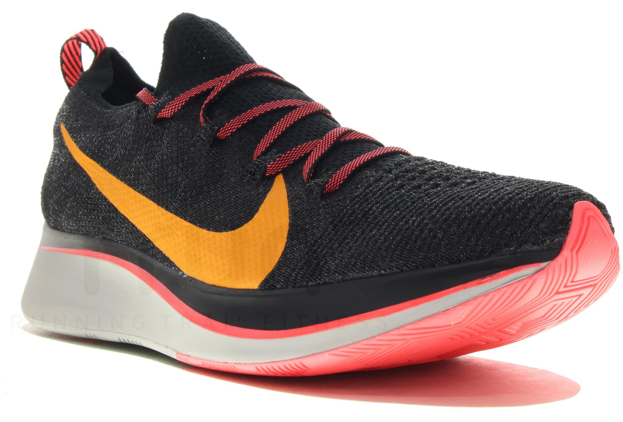 Nike Zoom Fly Flyknit