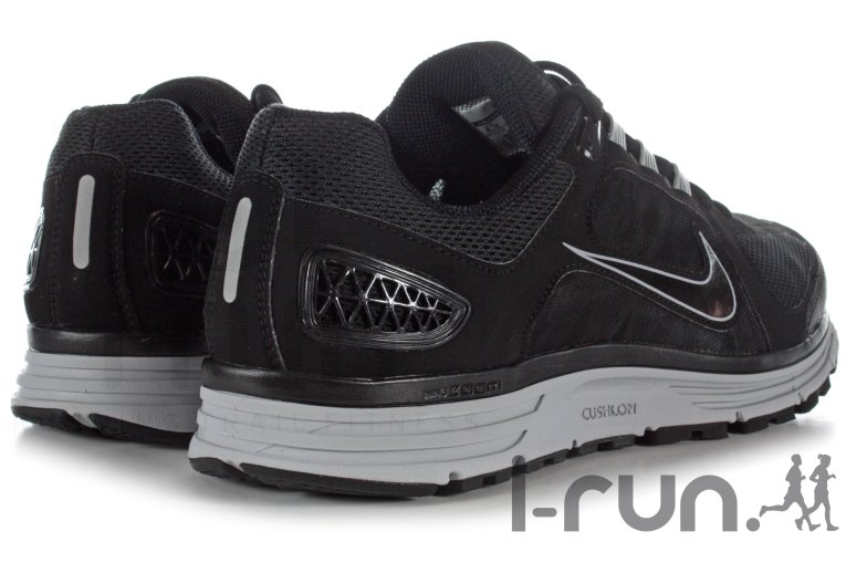 Nike Zoom Vomero+ 7 M 