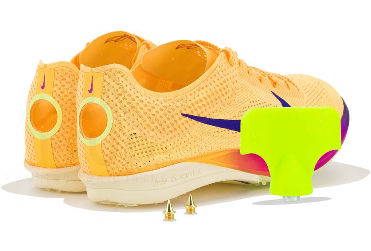 Nike :ZoomX Dragonfly 2