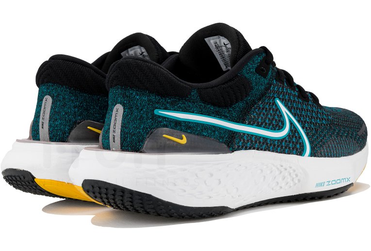 Nike ZoomX Invincible Run Flyknit 2