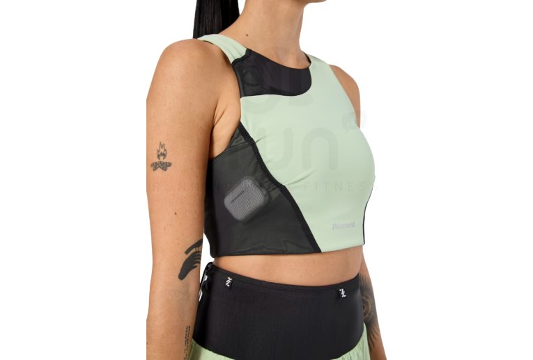 NNormal Trail Crop Top 02