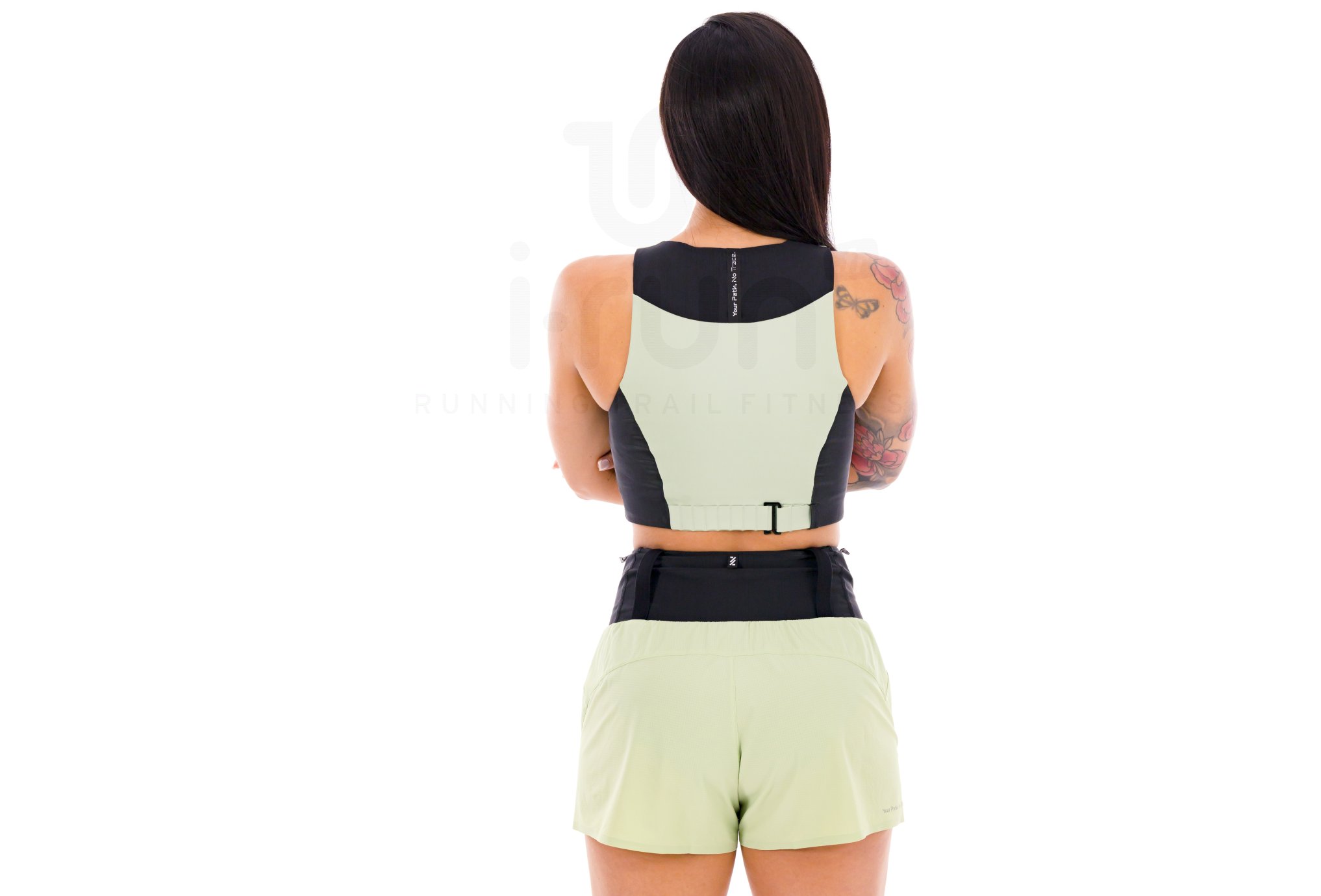 NNormal Trail Crop Top 02