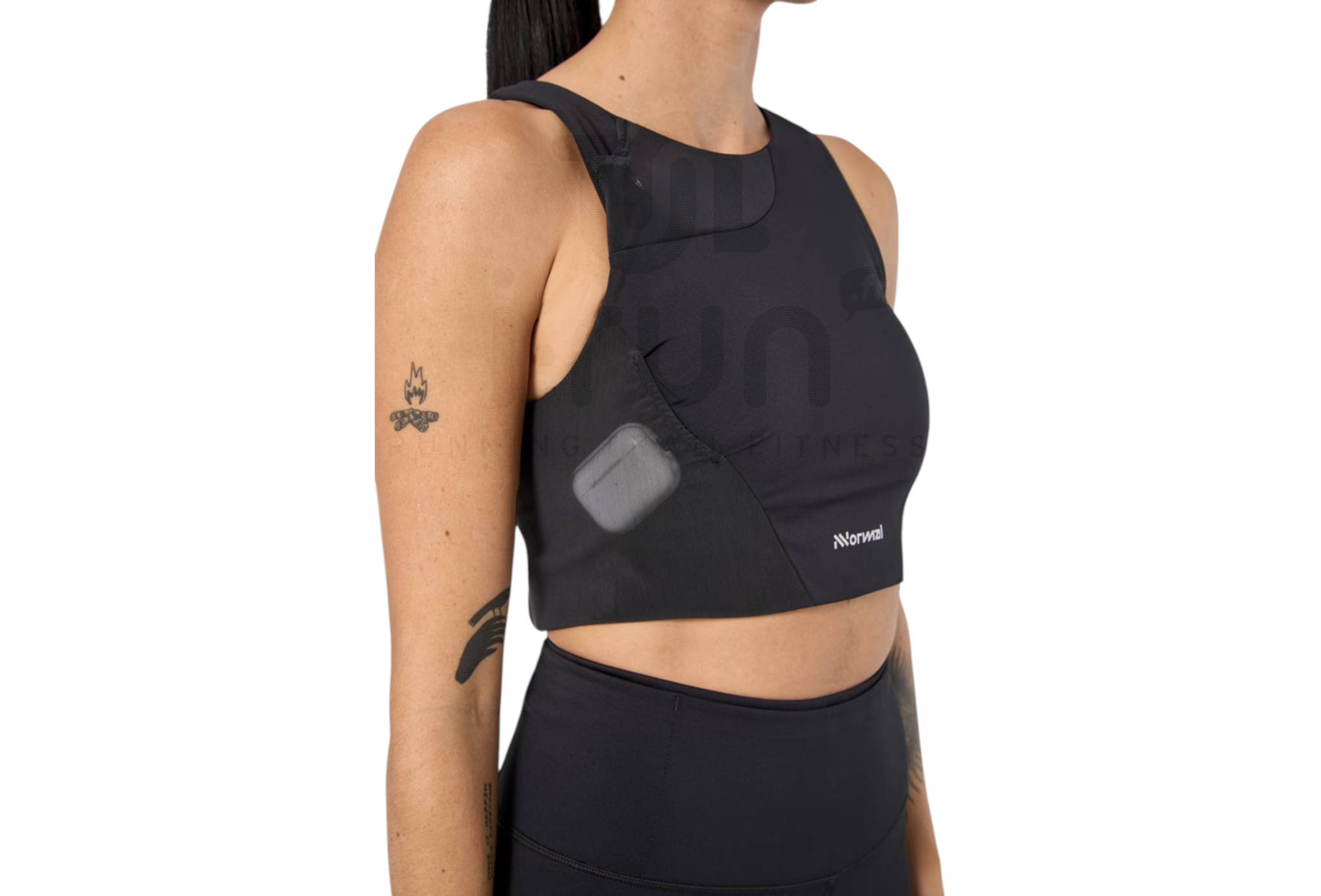 NNormal Trail Crop Top 02 Damen