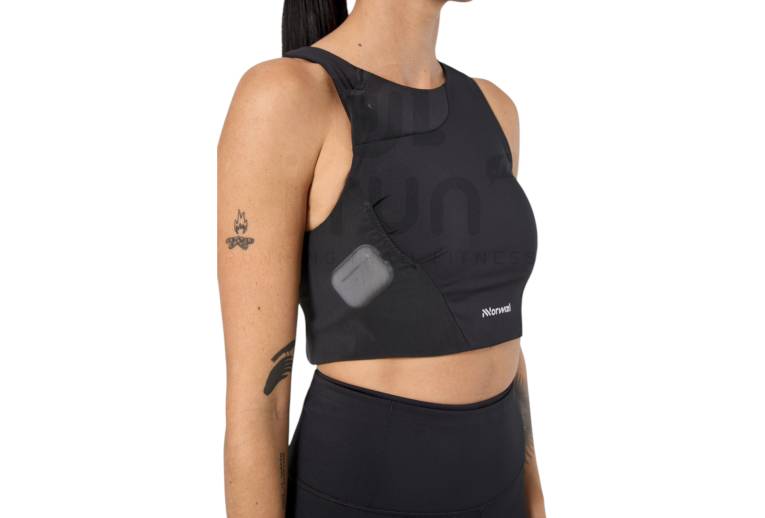 NNormal Trail Crop Top 02 Damen