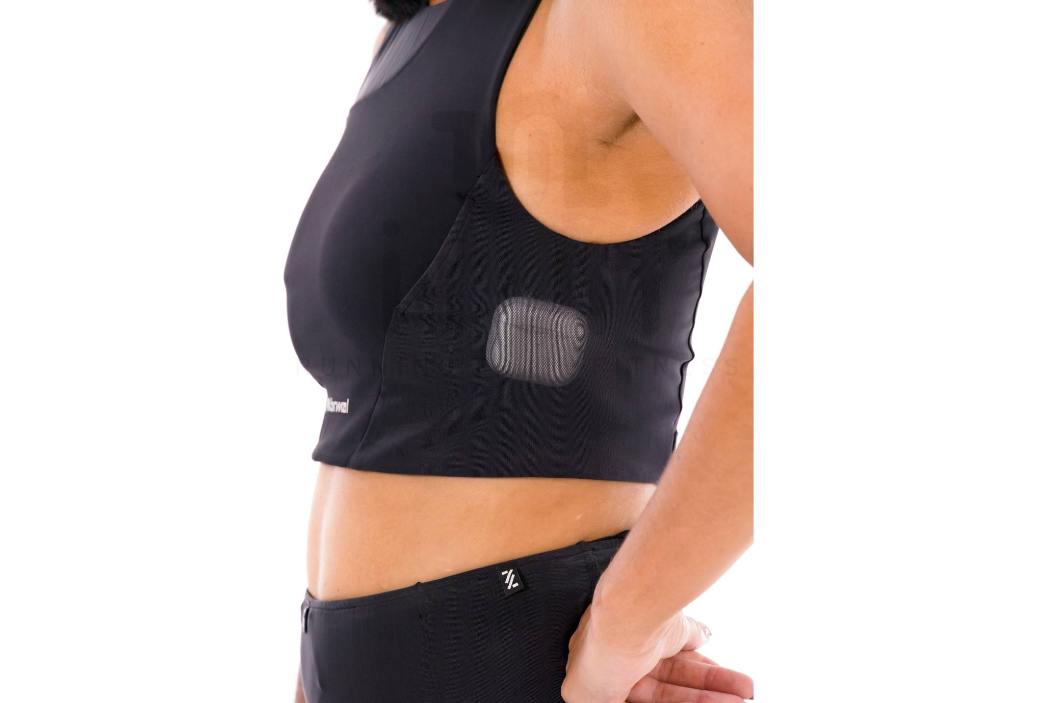NNormal Trail Crop Top 02 Damen