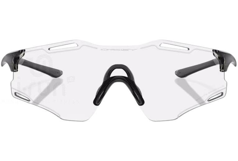 Oakley Cybr Zero Photochromic Iridium Clear to Black
