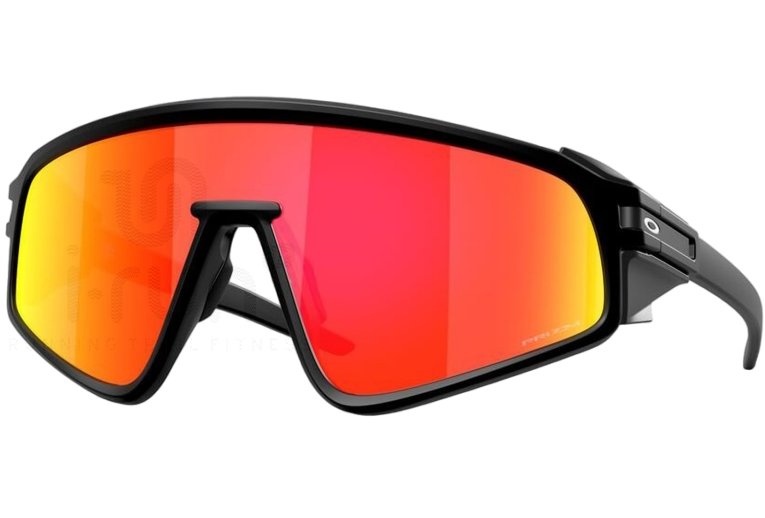 Oakley Latch Panel Prizm Black Ruby