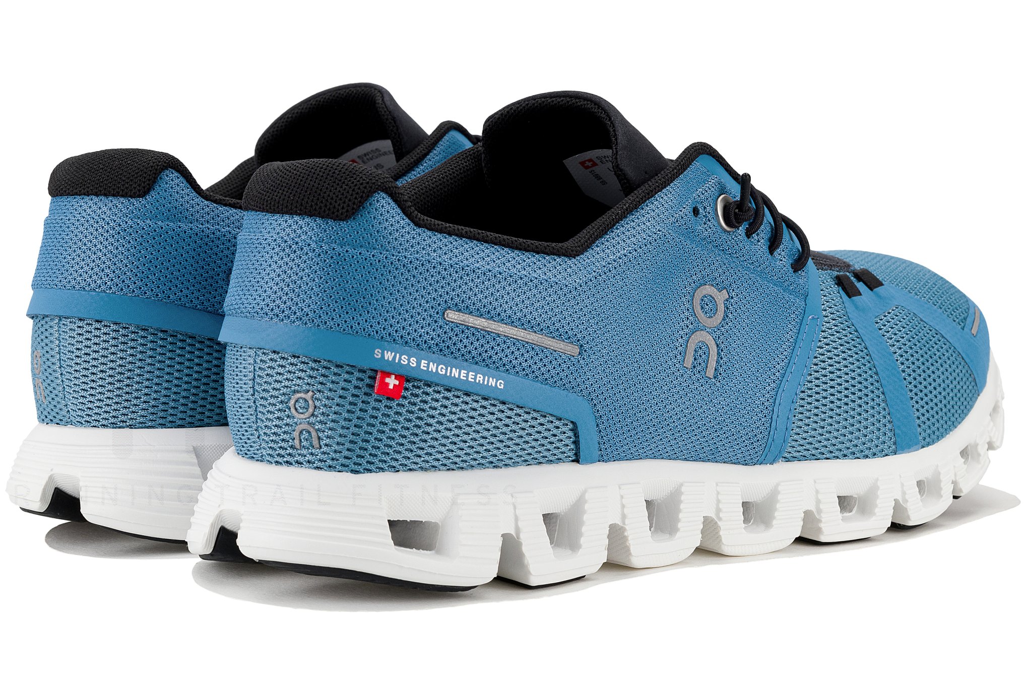 On-Running Cloud 5