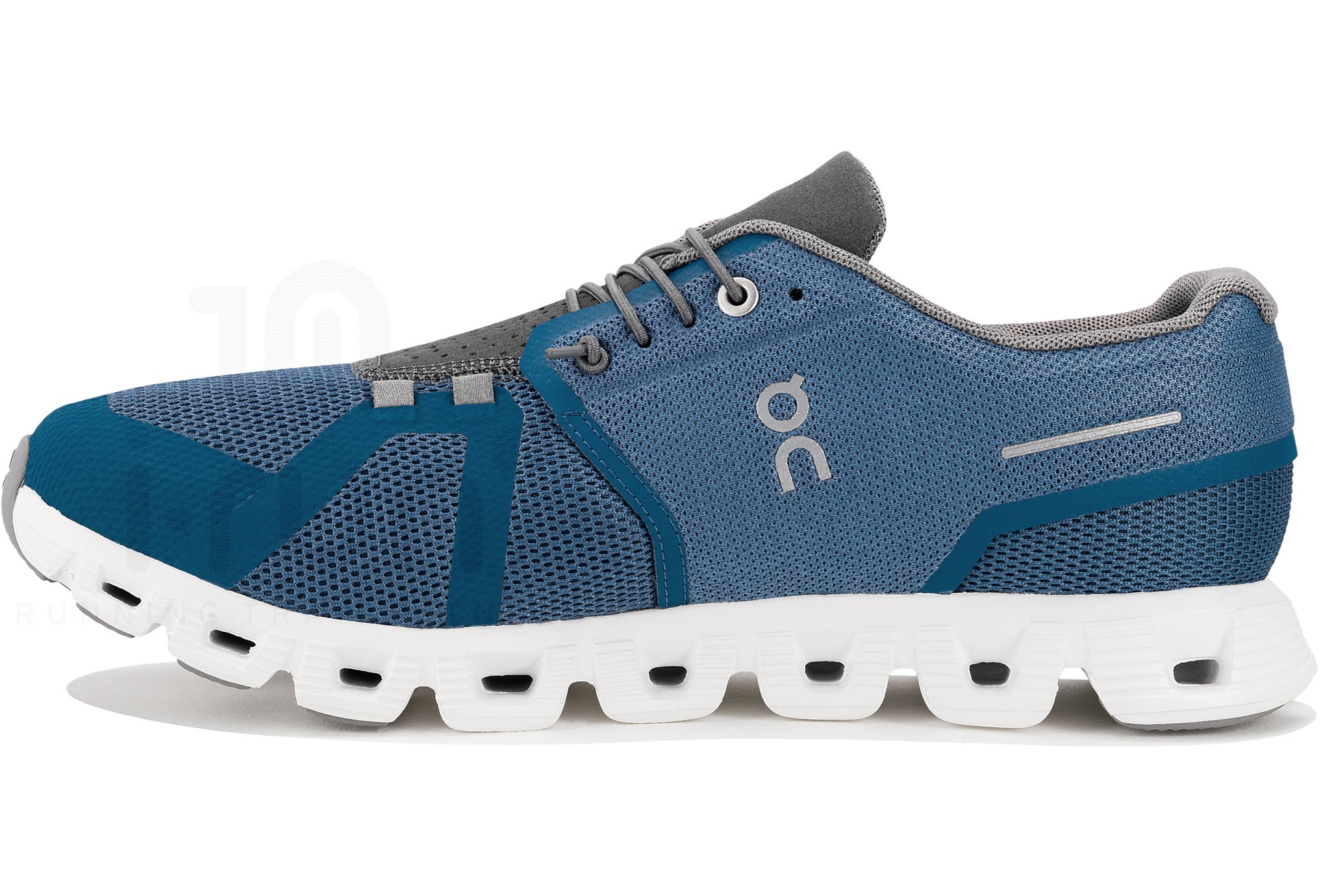 On-Running Cloud 5