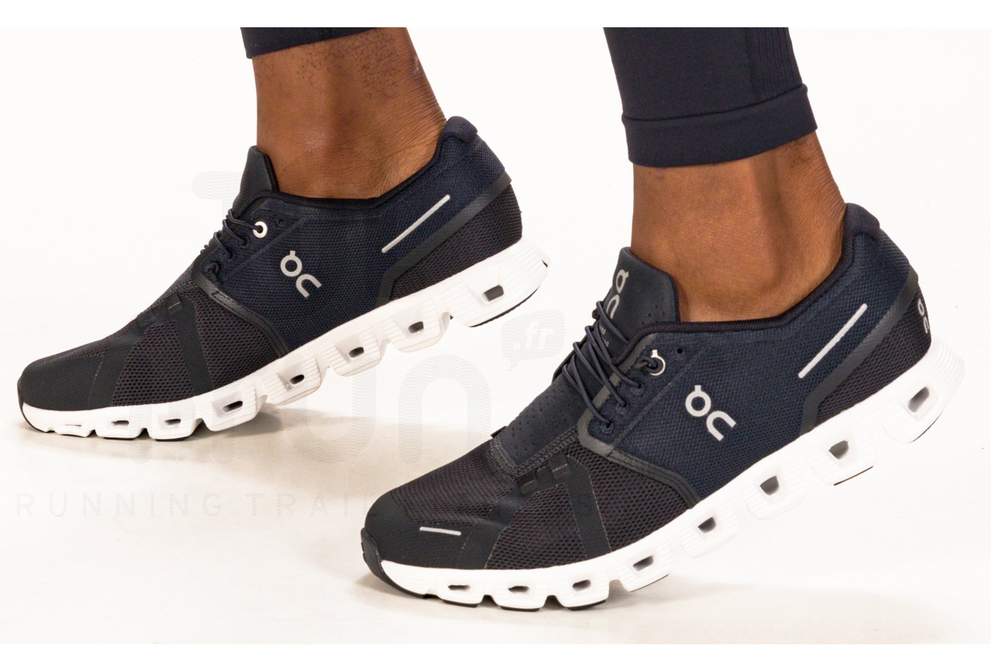 On-Running Cloud 5