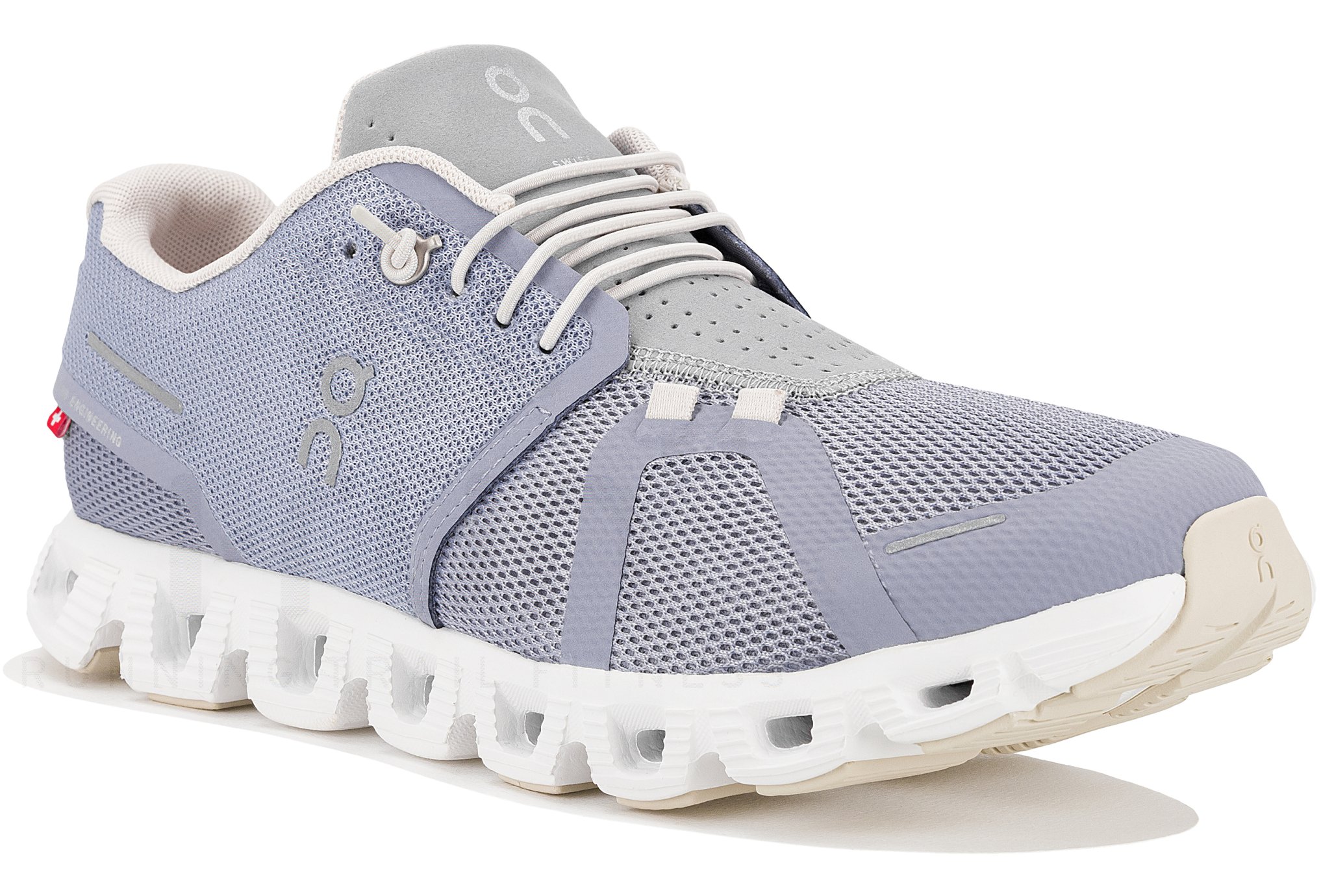 On-Running Cloud 5