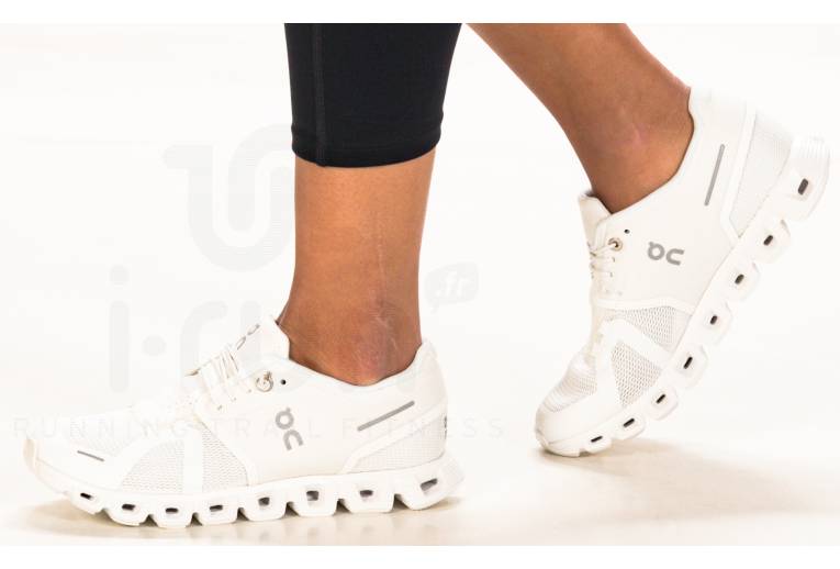 On-Running Cloud 5 W 