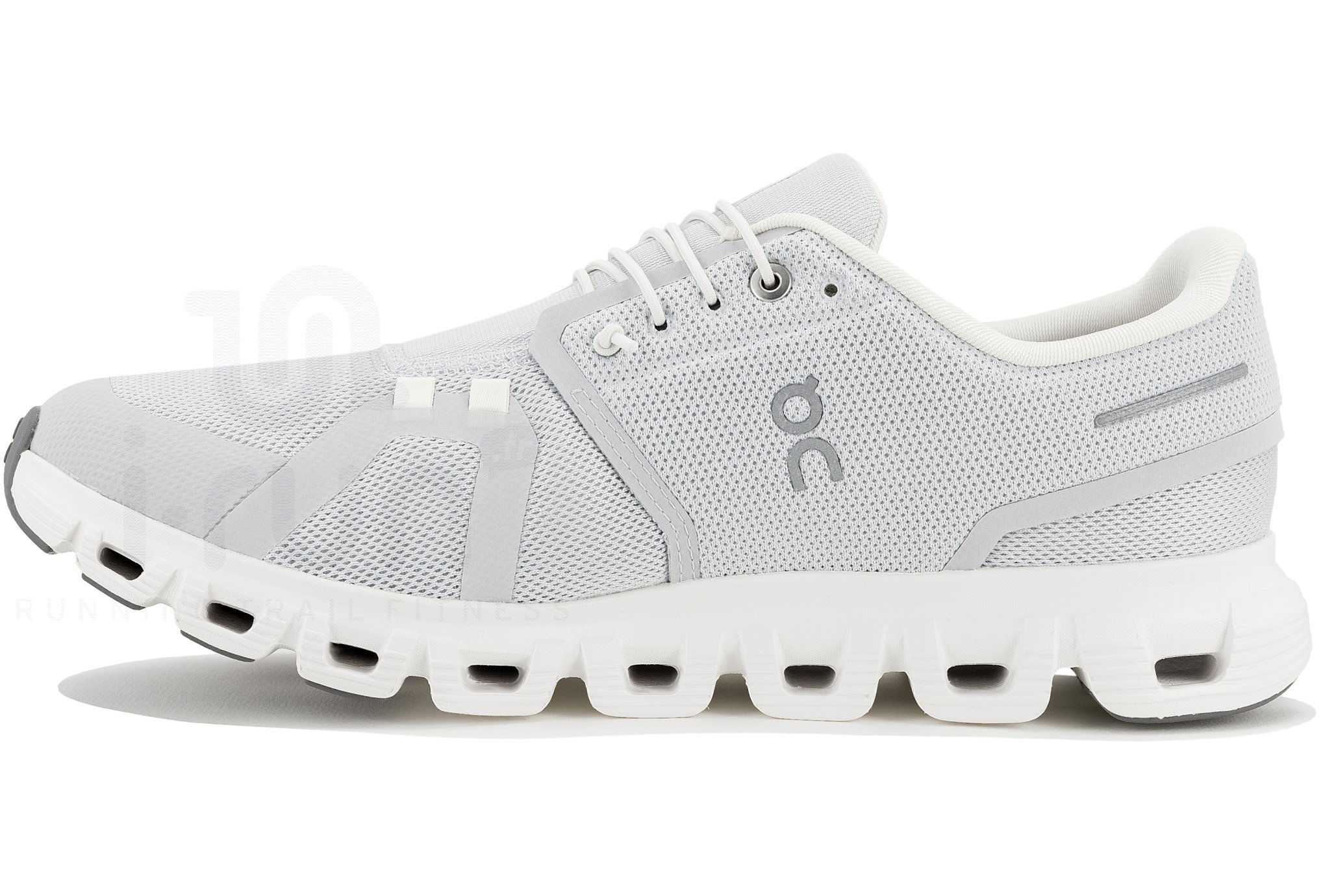 On-Running Cloud 6