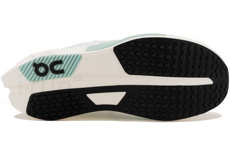 On-Running Cloud X Tempo Pro 