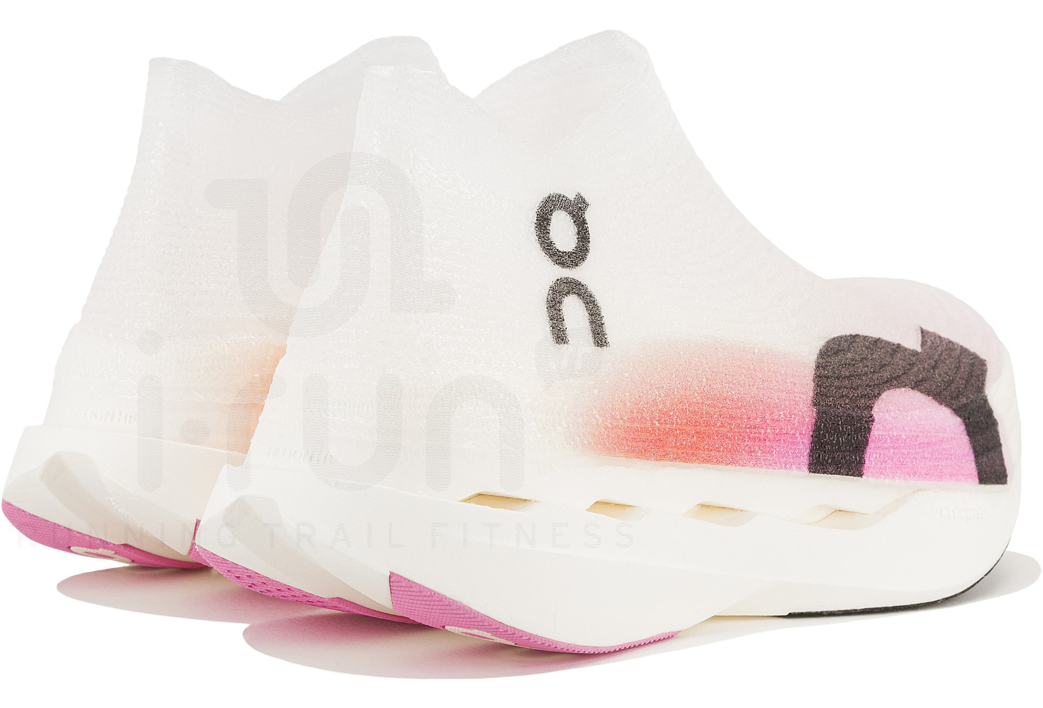 On-Running Cloudboom Strike LS